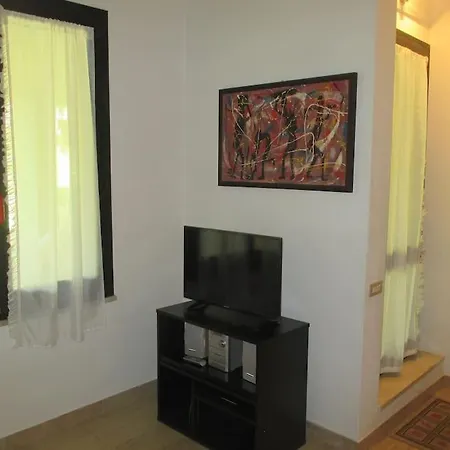 Cozy Townhouse A Stone's Throw From The Sea * Villasimius