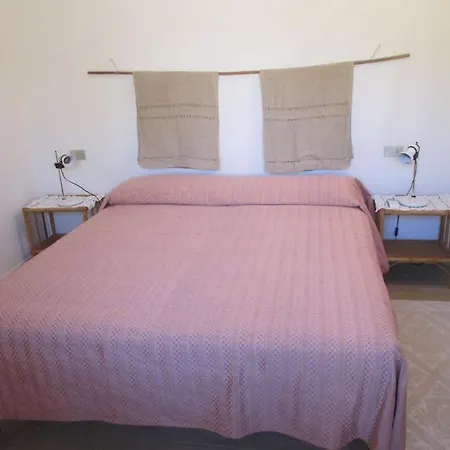 Cozy Townhouse A Stone's Throw From The Sea Holiday home