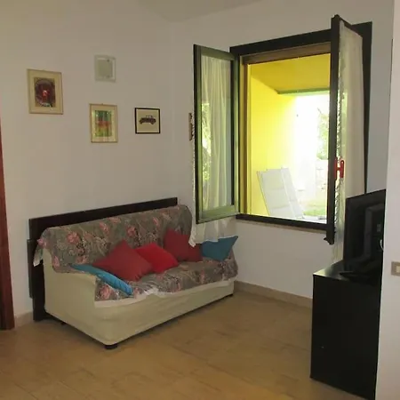 Cozy Townhouse A Stone's Throw From The Sea Villasimius